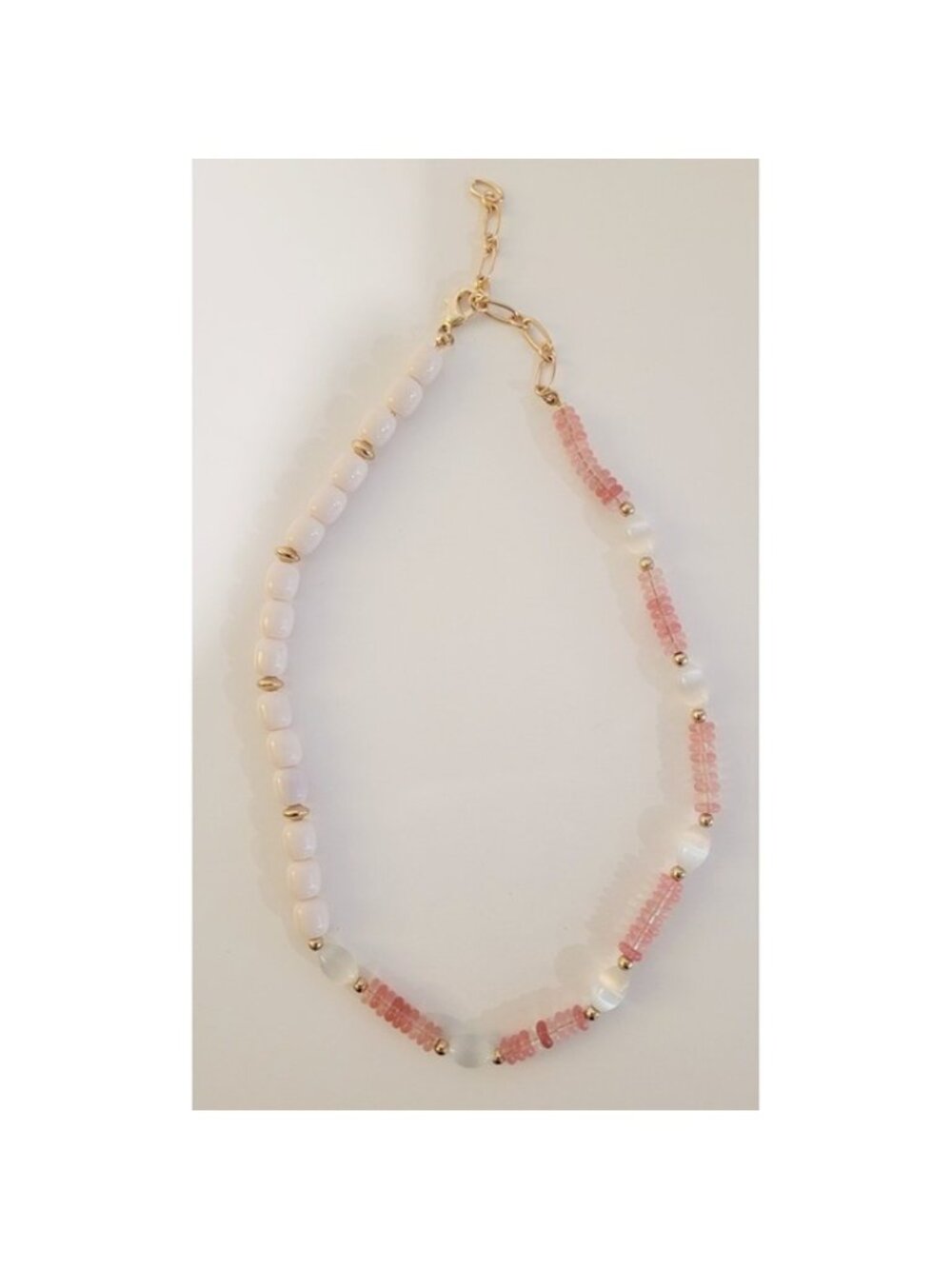 Simply Noelle Coral and White Beaded Necklace